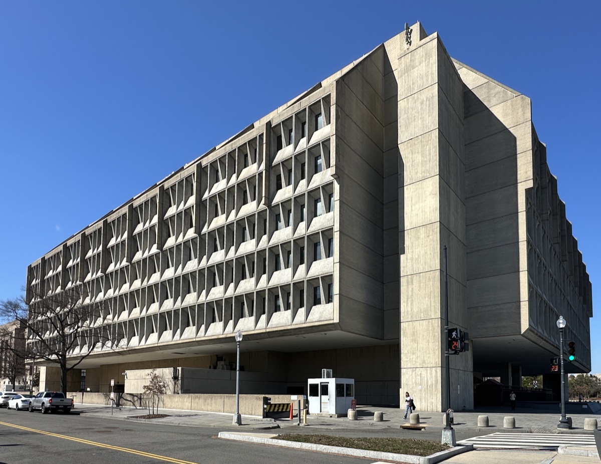 Hubert H. Humphrey Building, headquarters of the US Department of Health and Human Services